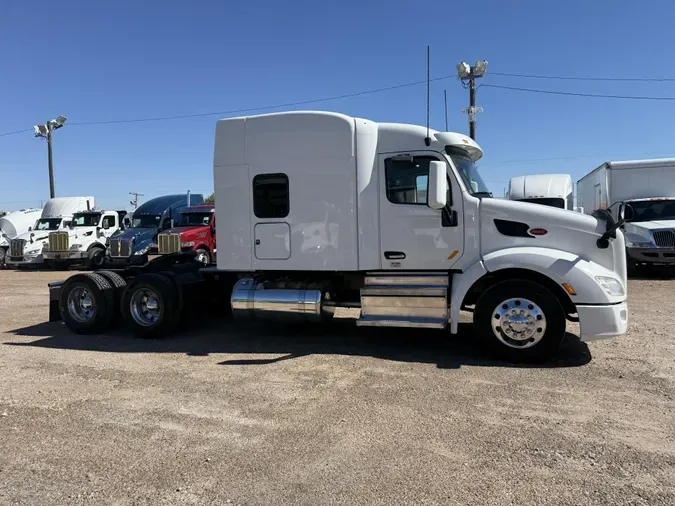 2022 Peterbilt 579