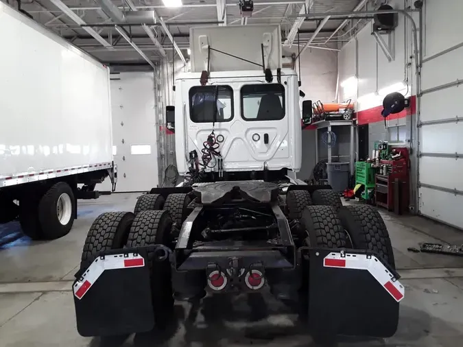 2019 FREIGHTLINER/MERCEDES NEW CASCADIA PX12664