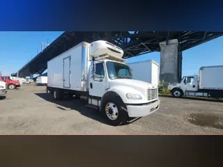 2015 FREIGHTLINER/MERCEDES M2 106