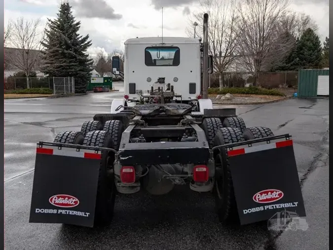 2018 PETERBILT 567