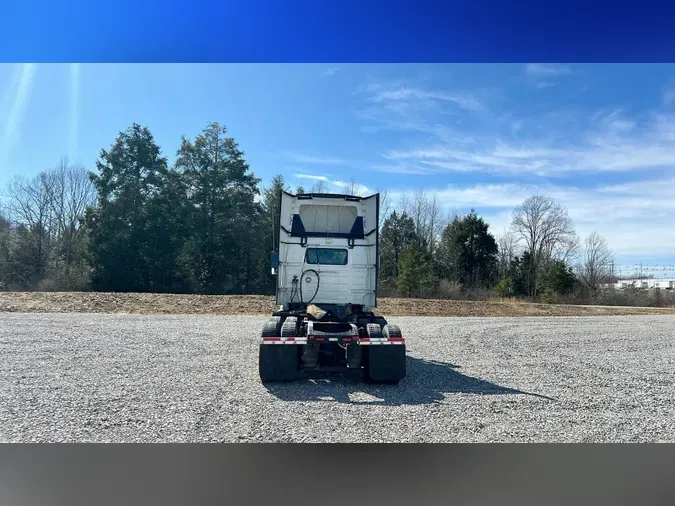 2018 Volvo VNL300