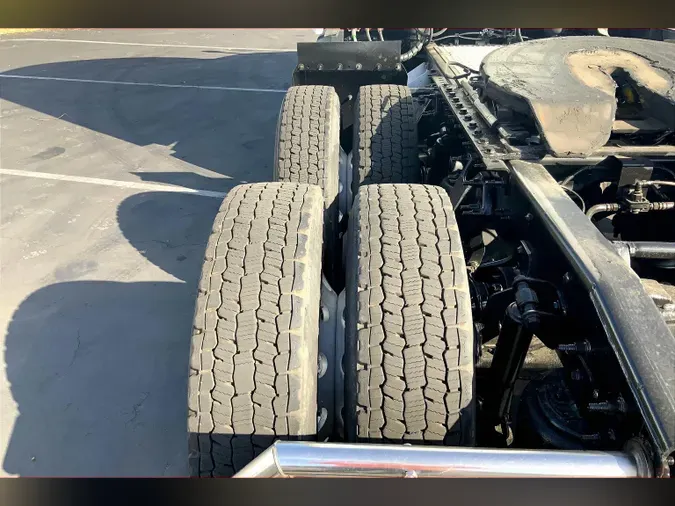 2021 INT LT625 6x4