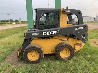 2010 John Deere 326D