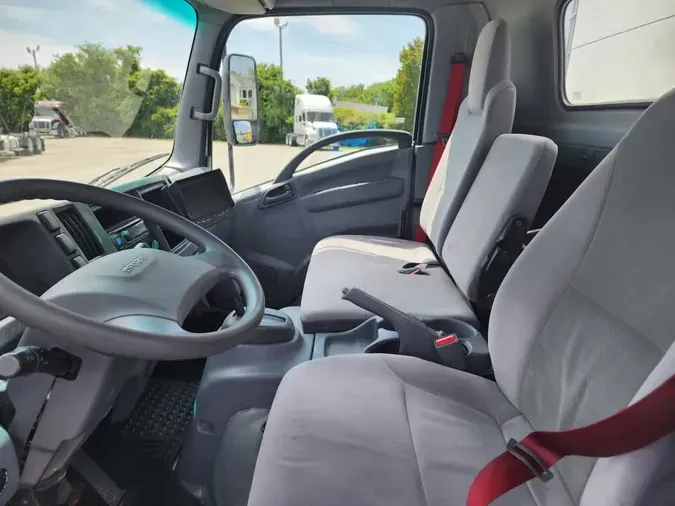2018 ISUZU NPR HD
