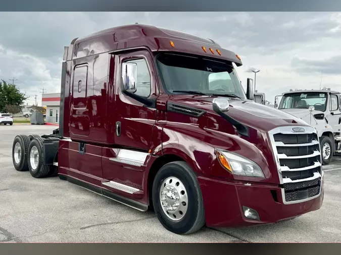 2020 Freightliner Cascadia 12666edcce83dcf2a872cdce5b682c06523