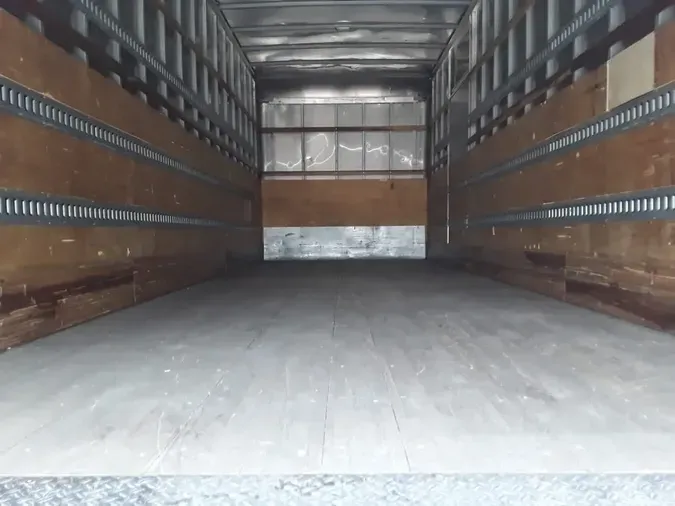 2016 FREIGHTLINER/MERCEDES M2 106