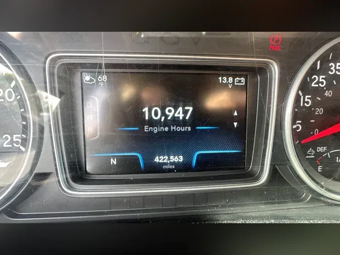 2022 International LT66f103eecbbd65a1301bb936be39e837