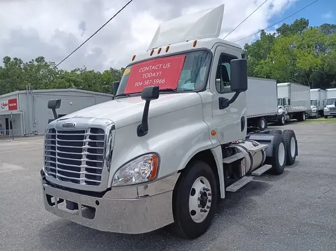 2017 FREIGHTLINER CASCADIA 125