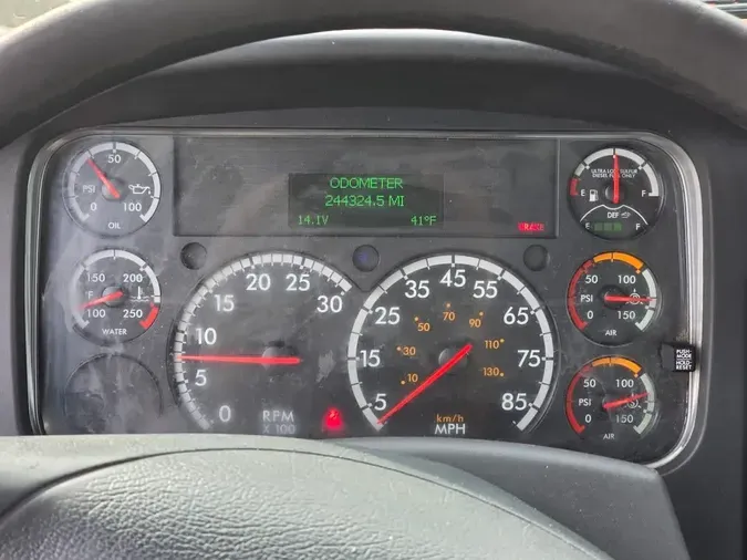 2020 FREIGHTLINER/MERCEDES M2 106