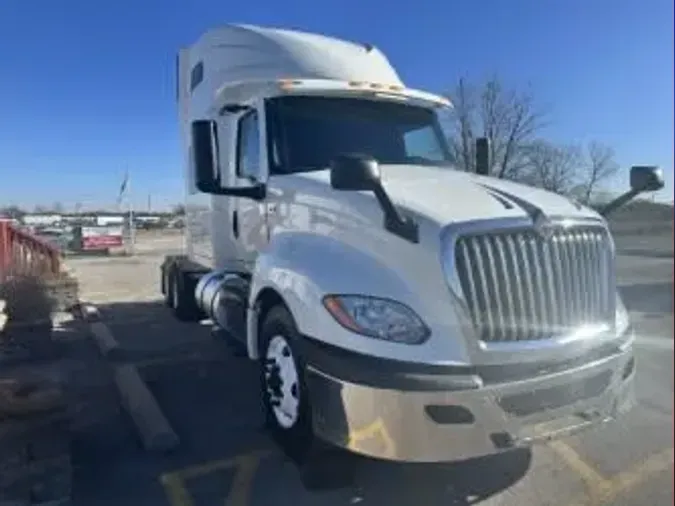 2020 NAVISTAR INTERNATIONAL LT625 SLPR CAB