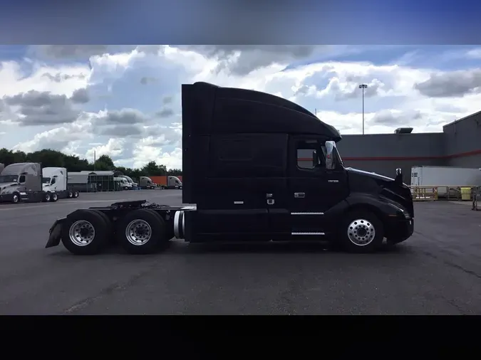 2023 Volvo VNL86066fe4865fae6ce2a0fa409a9491e338e