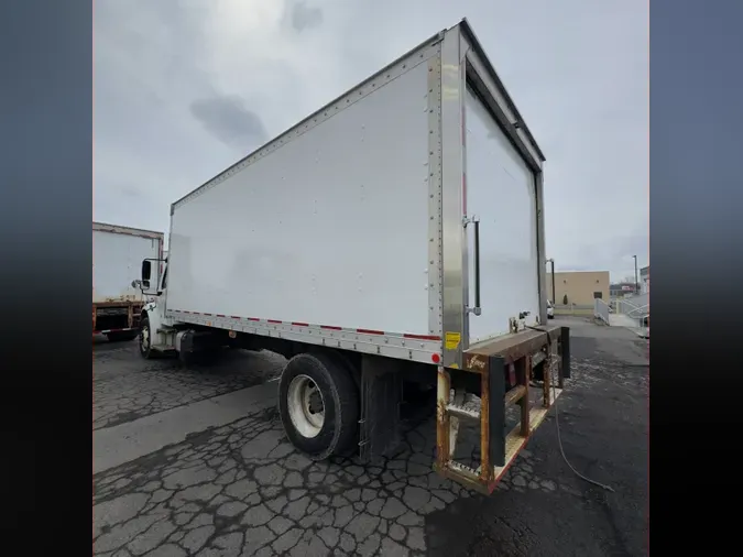 2019 FREIGHTLINER/MERCEDES M2 106