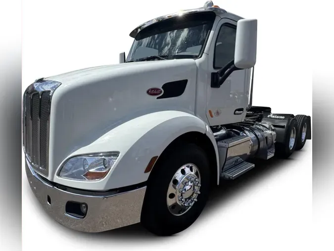 2022 Peterbilt 579670054a9fee7dc6390733b1f35d5cf80