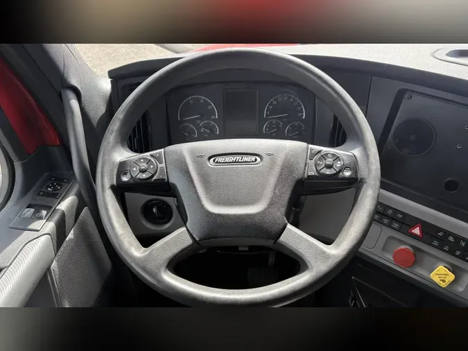 2022 Freightliner Cascadia