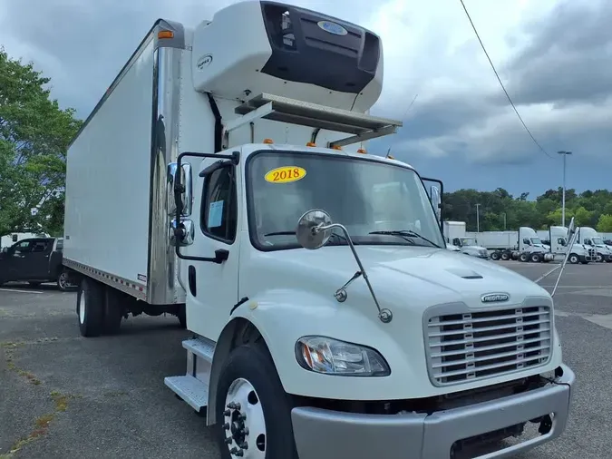 2018 FREIGHTLINER M2 106