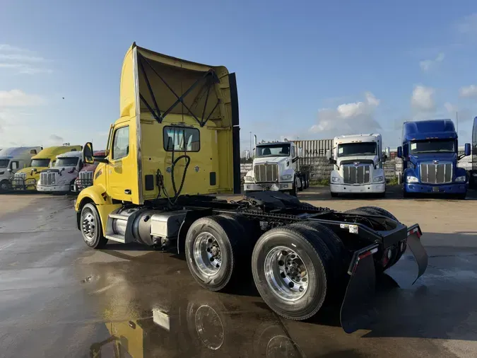 2023 Peterbilt 579670c481e65dcb46e6529b715c1a17119