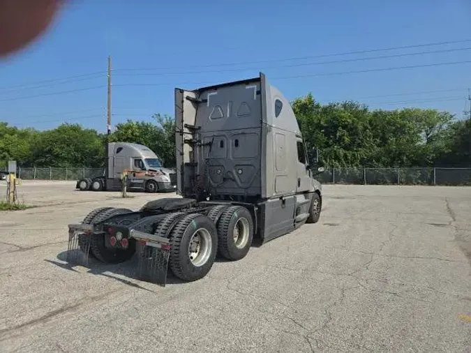 2023 Freightliner Cascadia