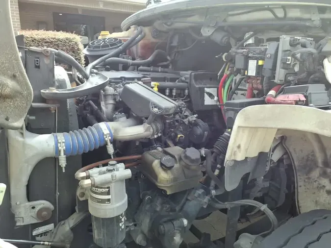 2019 FREIGHTLINER/MERCEDES M2 106