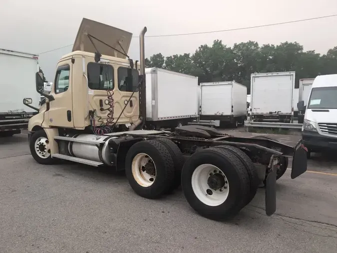 2019 FREIGHTLINER/MERCEDES NEW CASCADIA PX12664671577dab0820d2f52adcf9bcdfcbdd7