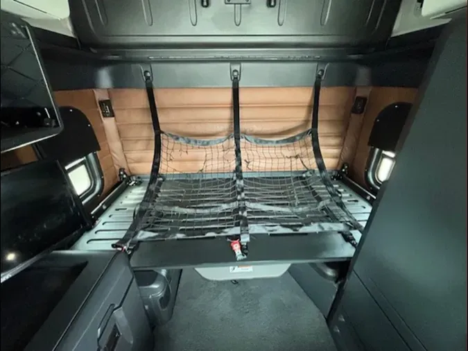 2023 Freightliner Cascadia 126