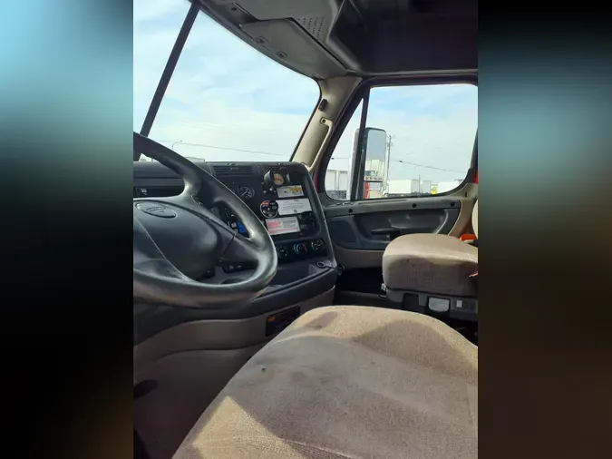 2019 FREIGHTLINER CASCADIA PX12564ST