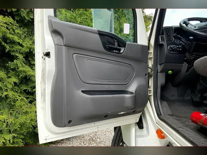 2020 INT LT625 6x4