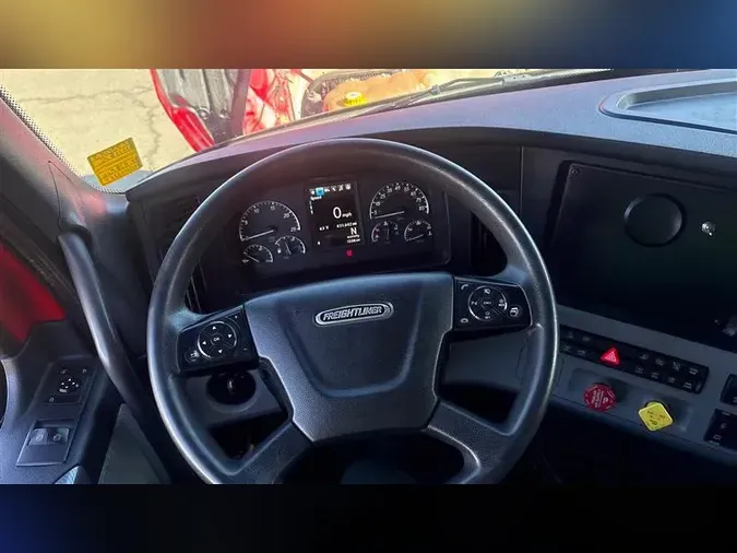 2022 FREIGHTLINER CA126
