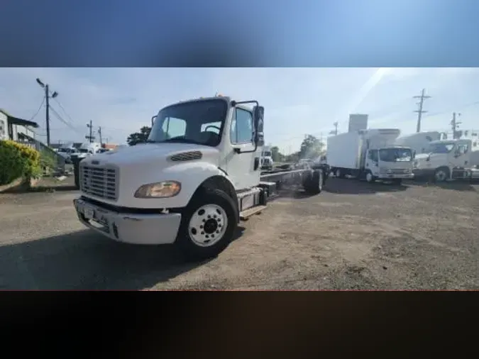 2016 FREIGHTLINER/MERCEDES M2 106