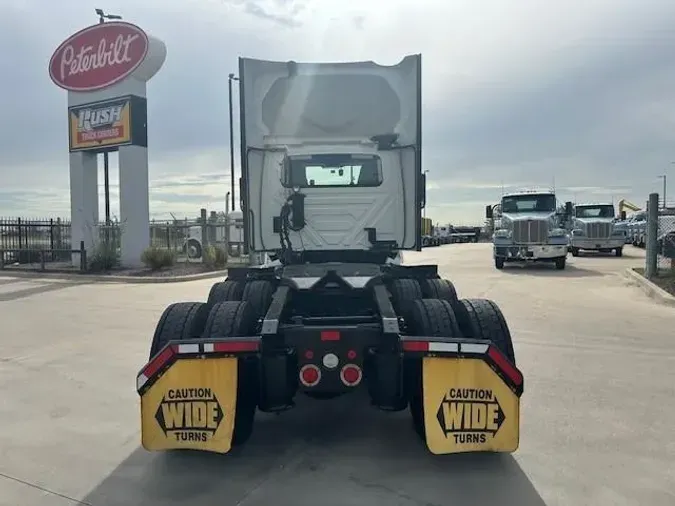 2020 International LT625
