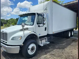 2016 FREIGHTLINER/MERCEDES M2 106