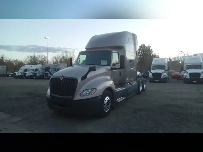 2022 International LT672cc8315269182a588ee4cc7c6d7e2f