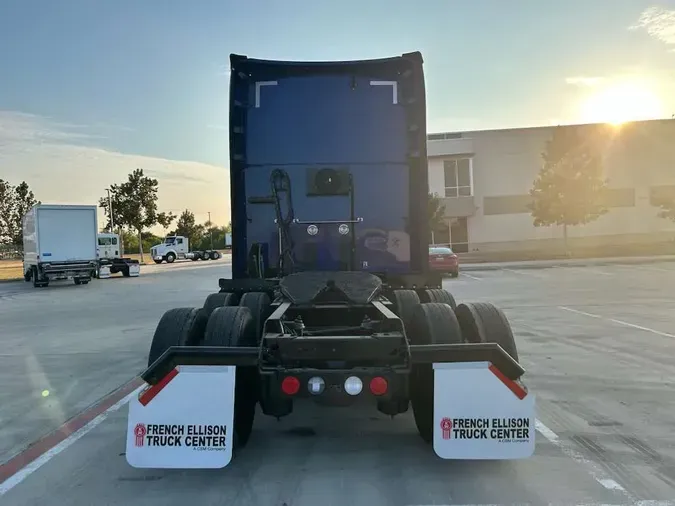 2022 Kenworth T680672d10896a651bdaac3f6c39940468bf