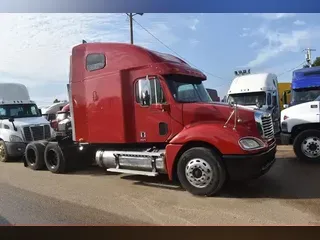 2010 FREIGHTLINER COLUMBIA 120