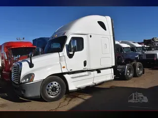 2012 FREIGHTLINER CASCADIA 125