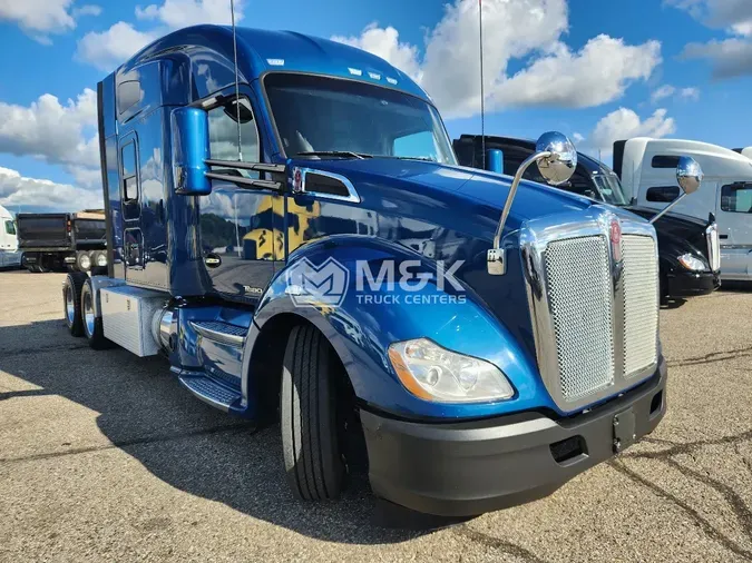 2021 KENWORTH T680