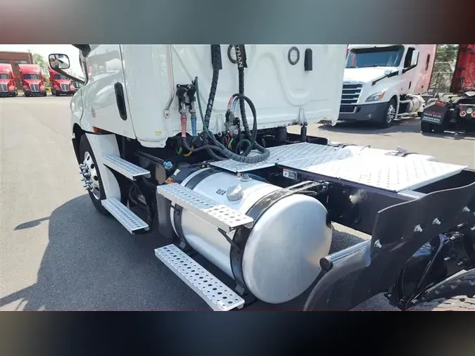 2020 FREIGHTLINER CA12667350316f1228b798bffb2a7920f9abf
