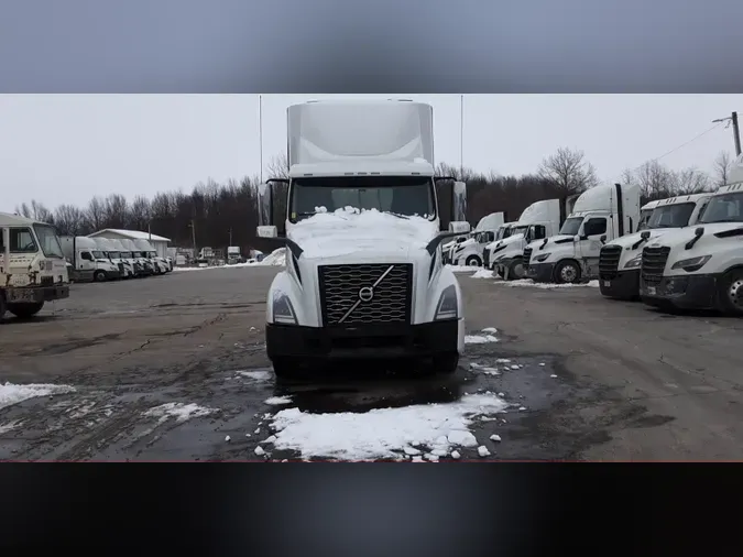 2019 Volvo VNL300673682716138b83afc41c890c17ec353