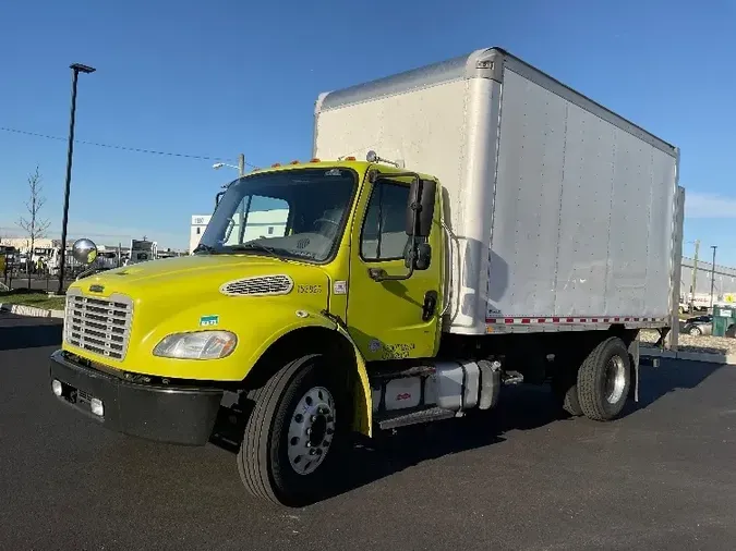 2016 Freightliner M2