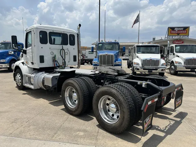 2020 Peterbilt 579