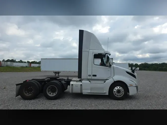 2020 Volvo VNL300674be475273f1e7db13a8d5fe7faa293