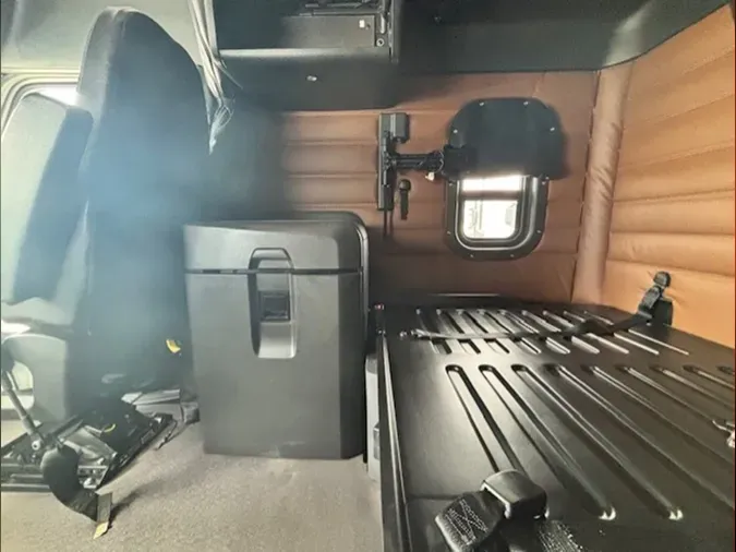 2023 Freightliner Cascadia 126