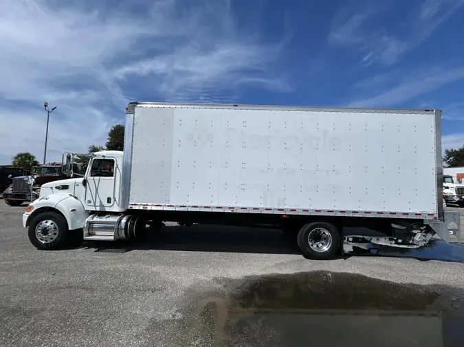 2020 Peterbilt 337