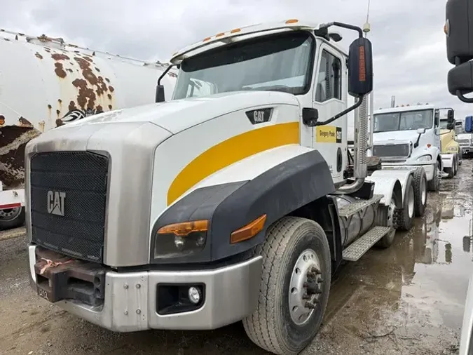2013 CATERPILLAR CT660L