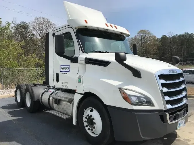 2018 Freightliner T12664ST67518519fdeded33c904488493e7322f