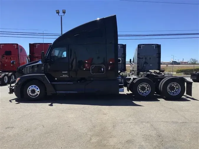 2023 KENWORTH T680