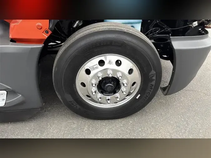 2022 INTERNATIONAL LT