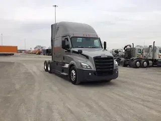 2023 Freightliner Cascadia