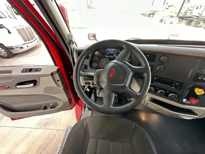 2022 Peterbilt 579