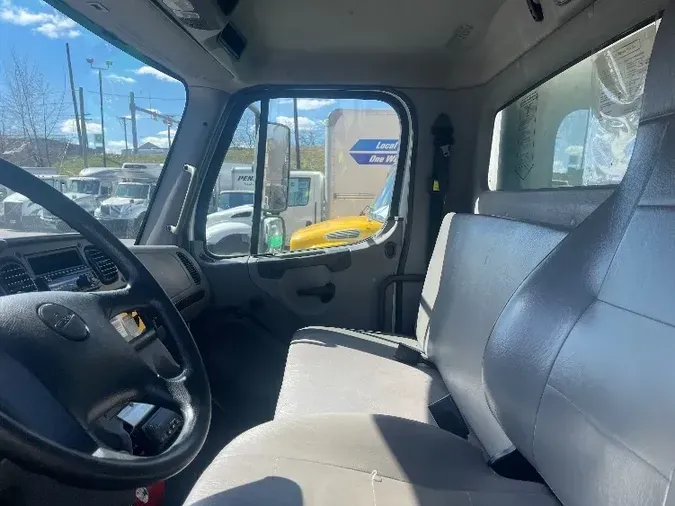 2019 Freightliner M2