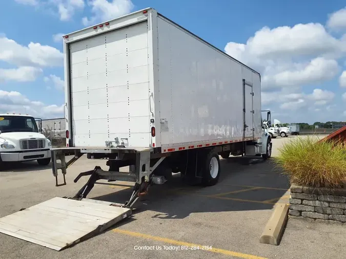 2018 FREIGHTLINER M2 106